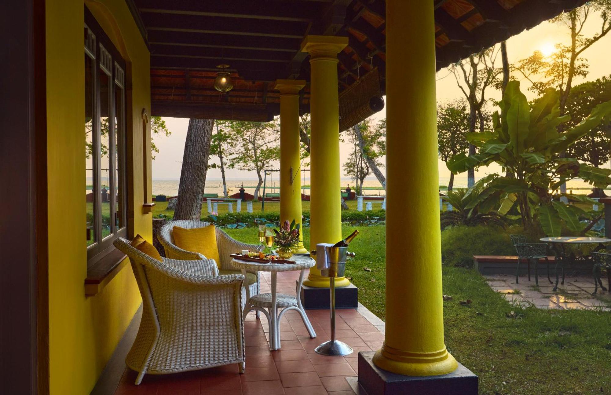 Taj Kumarakom Resort And Spa Kerala Exteriör bild